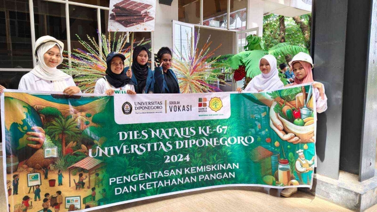 Mahasiswa TRKI Beasiswa Sawit Vokasi UNDIP Memeriahkan Karnaval Dies Natalis ke-67 UNDIP 2024